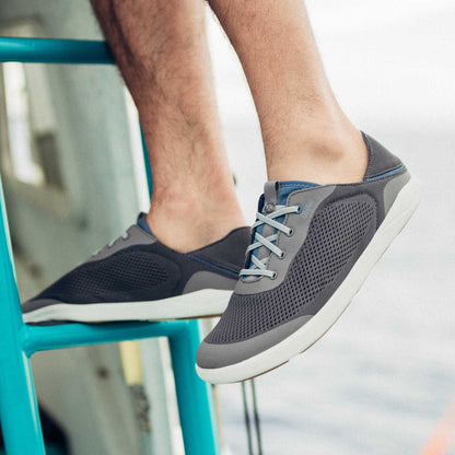 OluKai Men's Moku Pae